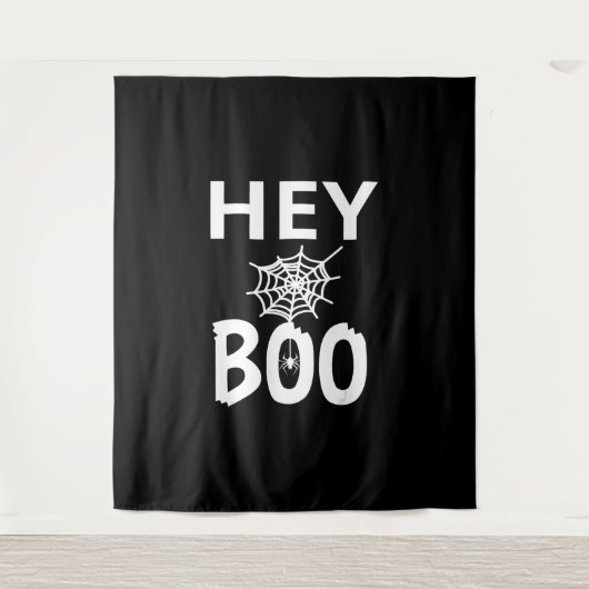 Spin Geschenk | Hey Boo Halloween Grappige Spinnen Wandkleed (Voorkant)