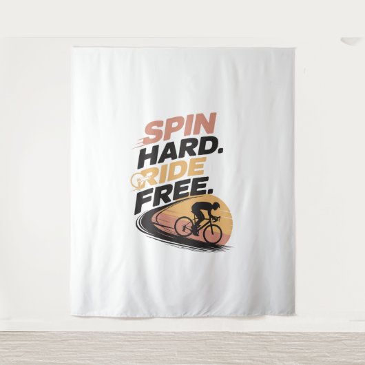 Spin Hard Ride Gratis Fietsen T-shirt Wandkleed (Voorkant)
