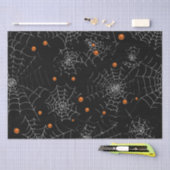 Spinnenwebben en Stippen Modern Zwart Halloween Tissuepapier (Craft)