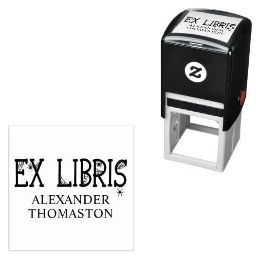 Spinnenwebben met hangende spinnen op Ex Libris-te Zelfinktende Stempel (In situ)