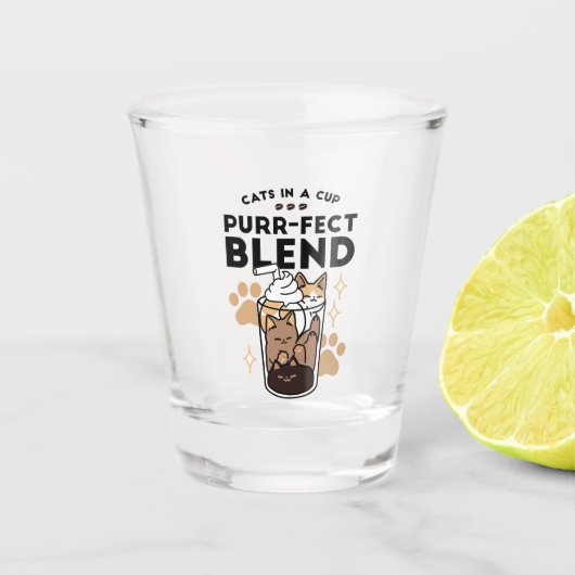Spint-fect Blend: Kat en Koffie Kunst voor Pet Lov Shot Glas (Voorkant)