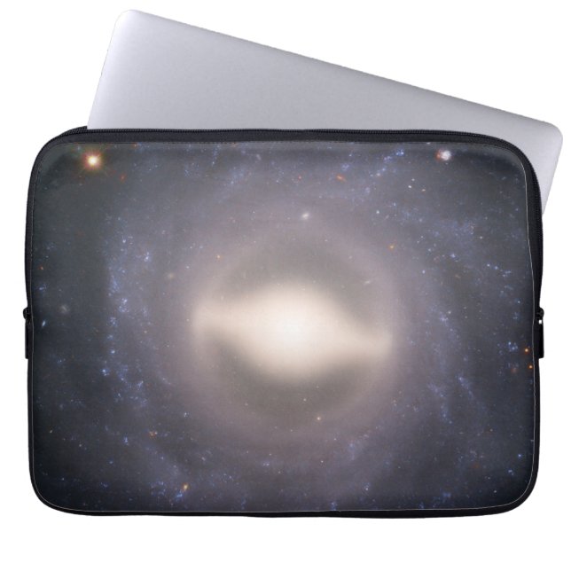 Spiraal Galaxy NGC 1015. Laptop Sleeve (Voorkant)