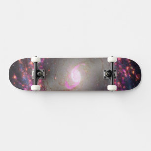 Spiraal Galaxy NGC 3351. Persoonlijk Skateboard