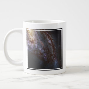 Spiraal Galaxy NGC 3627. Grote Koffiekop