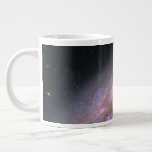 Spiraal Galaxy NGC 3972. Grote Koffiekop (Links)