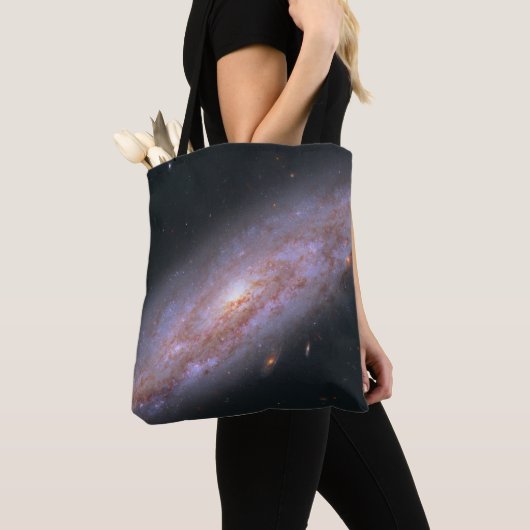 Spiraal Galaxy NGC 3972. Tote Bag (Dichtbij)