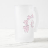 Spiraal van roze olifanten. Fun Cartoon. Matglas Bierpul (Voorkant rechts)