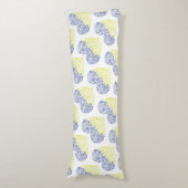 Spiraal wervelt mehandi hart Oekraïense vlag kleur Lichaamskussen (Voorkant Verticaal)