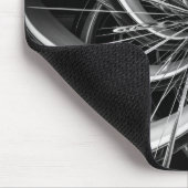 Spiraalvormige metalen ventilatorbladen en spikes muismat (Hoek)