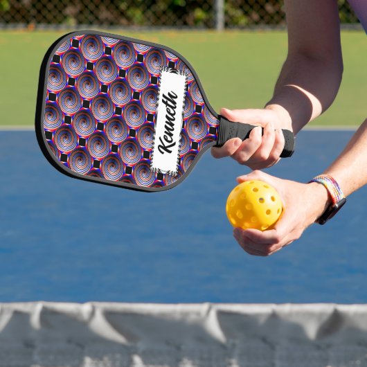 Spiral Cone van Kenneth Yoncich Pickleball Paddle (Insitu)