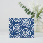 Spiral Seashell Block Print, Cobalt Blue en White Briefkaart (Staand voorkant)