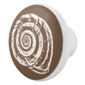 Spiral Seashell Block Print, Taupe Tan en Cream Keramische Knop (Rechts)