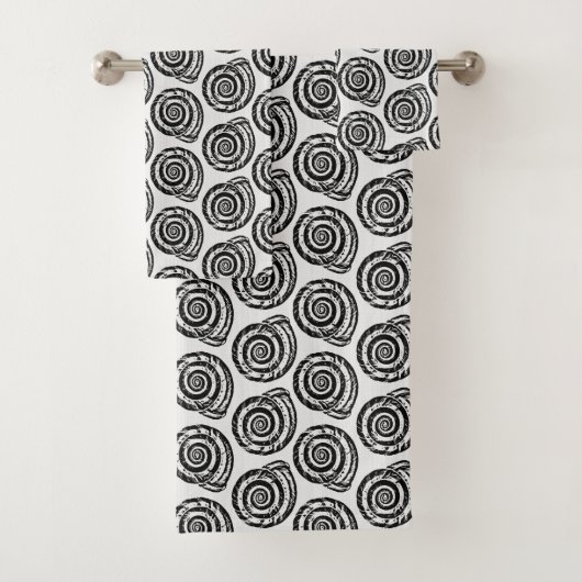 Spiral Seashell Block Print, zwart-wit Bad Handdoek (Insitu)