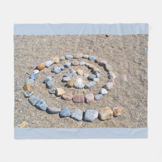Spiral Stone Beach Art Fleece Deken (Voorkant (Horizontaal))