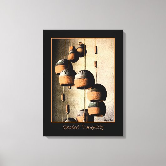 Spiraled Clay Wind Chimes still Life Canvas Afdruk (Voorkant)