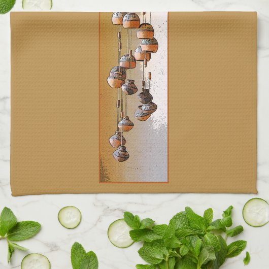 Spiraled Clay Wind Chimes still Life Theedoek (Gevouwen)