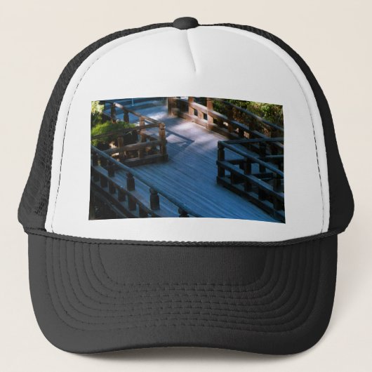 Spirit Bridge Trucker Pet (Voorkant)