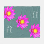 Spirit Driven Lotus Flowers on Bluish Blauwgroen F Fleece Deken (Voorkant (Horizontaal))