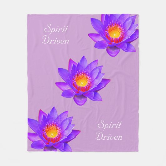 Spirit Driven Lotus Flowers op Violet Fleece Deken (Voorkant)