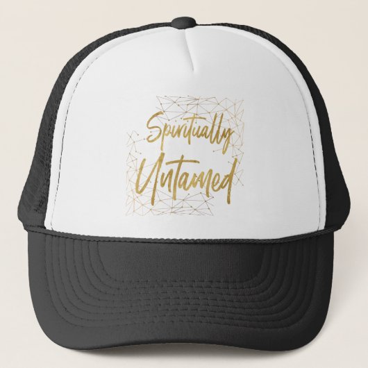 Spiritally Untamed Trucker Hat Trucker Pet (Voorkant)