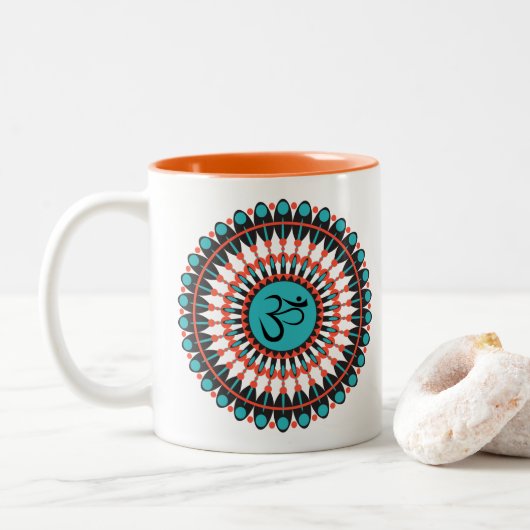 Spiritueel Mandala Om Symbol Turquoise Geometric Tweekleurige Koffiemok (Met donut)