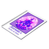 Spiritueel roze Yoga Pose op Paars Notitieboek (Linkerzijde)