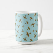 Spitfire War Planes Patroon op Pastel Blue Koffiemok (Voorkant rechts)