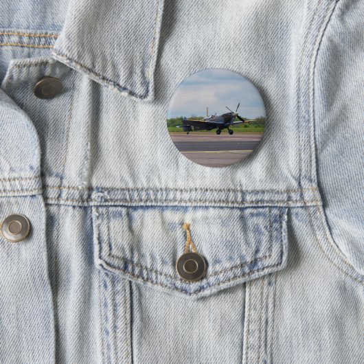 Spitvuur op de baan ronde button 5,7 cm (In situ)