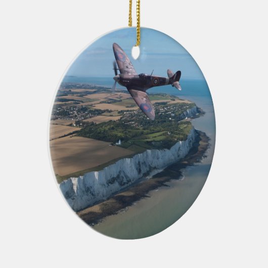 Spitvuur over de Engelse kust. Keramisch Ornament (Rechts)