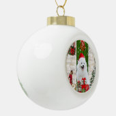 Spitz Dog Kerstmis Keramische Bal Ornament (Links)