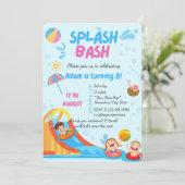 Splash Bash Pool Party Verjaardag Uitnodiging (Staand voorkant)