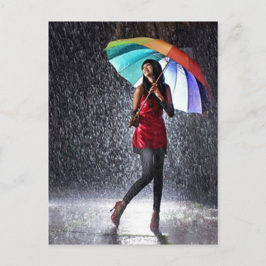 Splashing in de regen briefkaart (Voorkant)