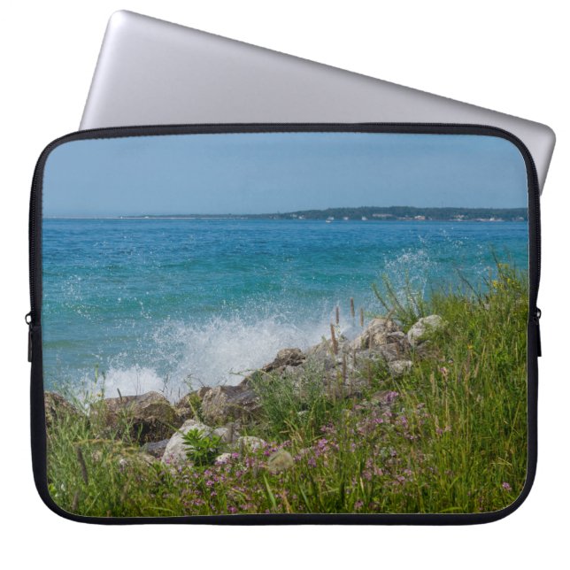 Splashing op de makreel laptop sleeve (Voorkant)