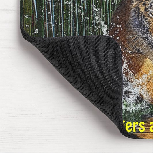 Splashing Tiger Cub & Bamboo Stream Mousemat Muismat (Hoek)