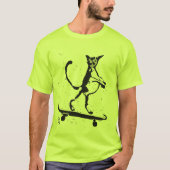 Splatter Graphic Cat Skateboarder T-Shirt (Voorkant)