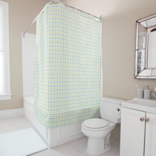 Split image showing a pastel plaid shower curtain douchegordijn (In situ)