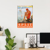 Split, Joegoslavië, meisje op de rots bij de zee Poster (Thuiskantoor)
