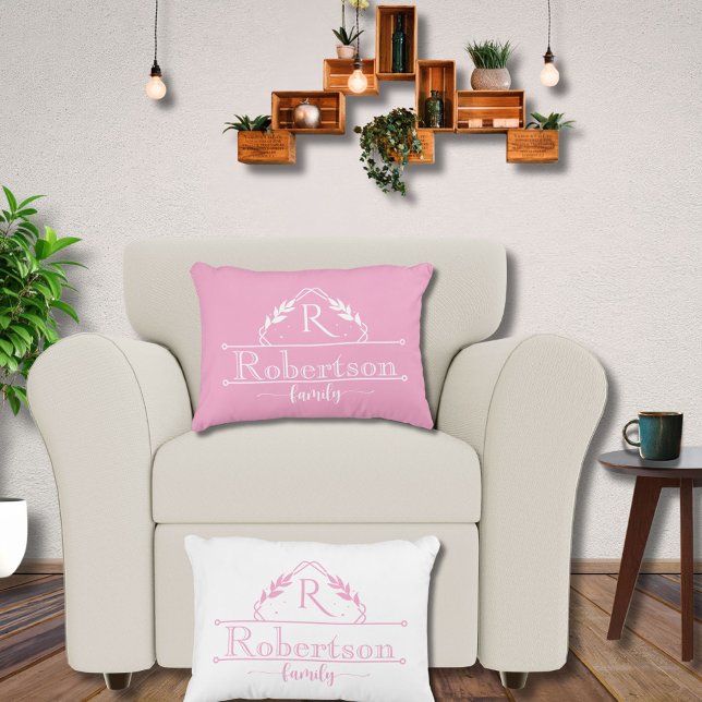 Split Monogram Family Name Baby Pink Frame Accent Kussen (Creator heeft geüpload)