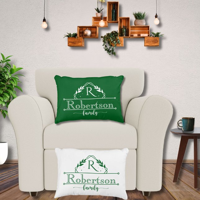 Split Monogram Family Name Forest Green Frame Accent Kussen (Creator heeft geüpload)