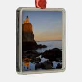 Split Rock Lighthouse bij zonsondergang bij Two Metalen Ornament (Rechts)