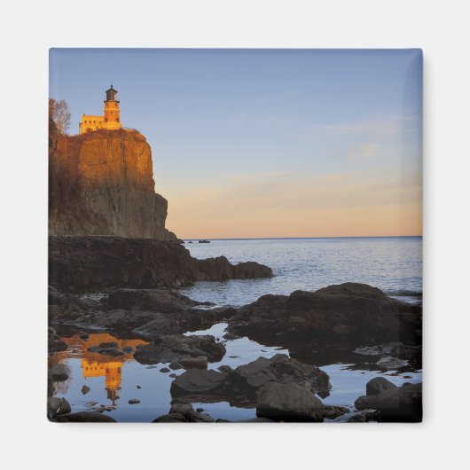 Split Rock Lighthouse bij zonsondergang nabij Two Magneet (Voorkant)