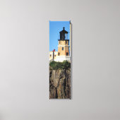 Split Rock Lighthouse Cliffside Vertical Canvas (Voorkant)