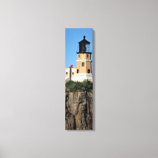 Split Rock Lighthouse Cliffside Vertical Canvas Afdruk (Voorkant)