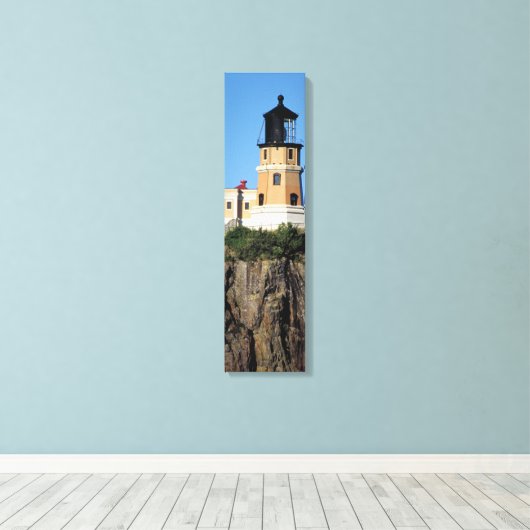 Split Rock Lighthouse Cliffside Vertical Canvas Afdruk (Insitu (Houten vloer))
