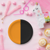 Split sinaasappel en zwart halloween partij bord (Feest)