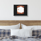Spoedeisende hulp Grappige Halloween Nurse Essenti Canvas Afdruk (Insitu (Slaapkamer))