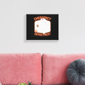 Spoedeisende hulp Grappige Halloween Nurse Essenti Canvas Afdruk (Insitu (Woonkamer))