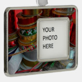 Spoelen van kerstfeestdagen, rood en goud verzilverd omlijst ornament (Rechts)