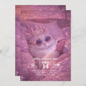 Spoiled Princess Cat Texting in Bed                Kaart (Voorkant / Achterkant)