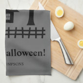 Spoken Huis Silhouet En Aangepaste Tekst Halloween Theedoek (Quarter Fold)